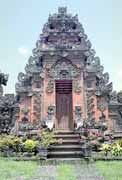 Hindu temple in Ubud. Indonesia.