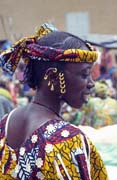 Woman at Monday market, Djenn city. Mali.