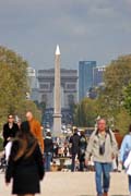 Avenue des Champs lyses, Paris. France.