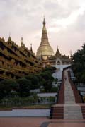 Shwedagon Paya, Yangon. Myanmar (Burma).